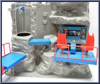 Batcave from Batman - Accessories manufactured by Toy Biz [Loose]