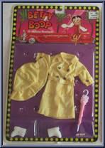 Yellow Raincoat from Betty Boop - Outfits manufactured by Marty Toy [Front]