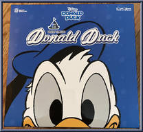 Donald Duck from Disney - Dynamic 8ction Heroes manufactured by Beast Kingdom [Front]