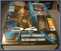 Alien Supreme Commander (Bio-Containment Chamber) Action Figure