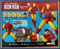 Iron Man (Comic Version) from Mafex - Marvel manufactured by Medicom [Back]