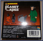 Caesar with Bridge from Planet of the Apes - Kubrick manufactured by Medicom [Back]