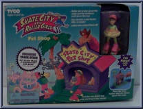 Pet Shop from Skate City 'N the Roller Girls - Basic Series manufactured by Tyco [Front]