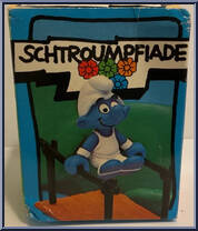 Gymnast Smurf (Parallel Bars) from Smurfs - Super Smurfs manufactured by Peyo [Front]
