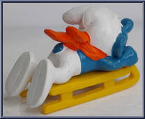 Sledding Smurf (Bobsled) from Smurfs - Super Smurfs manufactured by Peyo [Loose]