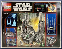 Kylo Ren's Command Shuttle from Star Wars - Force Awakens - Basic Series manufactured by Lego [Back]
