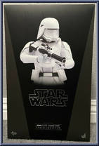 First Order Snowtrooper from Star Wars - Force Awakens manufactured by Hot Toys [Front]