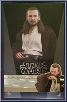 Qui-Gon Jinn from Star Wars - Phantom Menace manufactured by Hot Toys [Front]