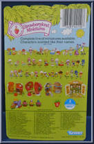 Apple-Dumplin' (Pulling a Wagon) from Strawberryland Miniatures - Miniatures manufactured by Kenner [Back]
