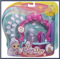 Blair's Color-Change Manicure Set from Sunny Day - Basic Series manufactured by Mattel [Front]