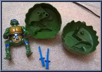 Breakin' Loose Leonardo from Teenage Mutant Ninja Turtles - Kowabunga Crackin' Turtle Egg manufactured by Playmates [Loose]