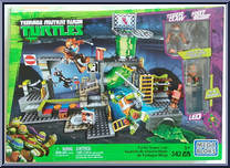 Turtle Sewer Lair from Teenage Mutant Ninja Turtles - 2016 Series manufactured by Mega Bloks [Front]