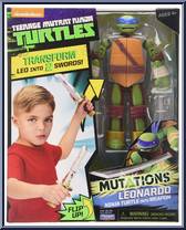 Leonardo from Teenage Mutant Ninja Turtles - Nickelodeon - Ninja Turtle Into Weapon manufactured by Playmates [Front]