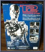 T-800 Endoskeleton (Electronic Gun) from Terminator 2 - 15" Scale manufactured by Toy Island [Back]