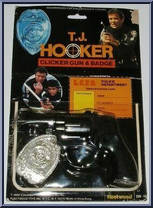 Clicker Gun & Badge Action Figure