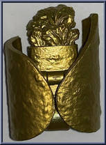 Goldito Favrito Action Figure