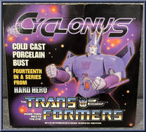 Cyclonus from Transformers - Busts manufactured by Hard Hero [Front]