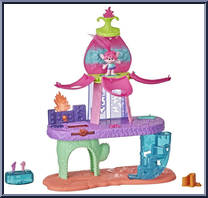 Blooming Pod Stage Action Figure