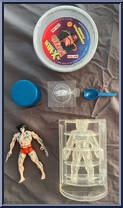 Weapon X Lab from X-Men - Accessories manufactured by Toy Biz [Loose]