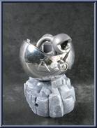 Magneto from X-Men - Evolution - Series 3 manufactured by Toy Biz [Sphere]