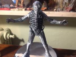 Alien First Encounter Spacesuit Engineer repaint (Aliens) Custom Action Figure