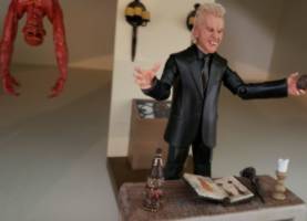 Lost Boys Future David (Batman - Dark Knight Rises) Custom Action Figure [David from Lost boys side shot]
