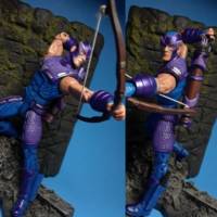 Hawkeye (Marvel Legends) Custom Action Figure
