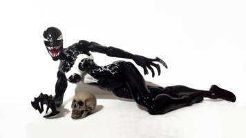She-Venom (Marvel Legends) Custom Action Figure