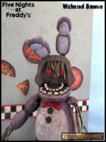 Withered Bonnie (Five Nights at Freddy’s) Custom Diorama / Playset
