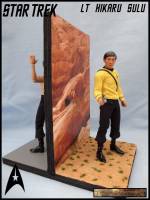 LT Hikaru Sulu with 2 in 1 Dio (Star Trek) Custom Diorama / Playset