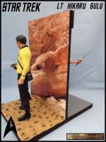 LT Hikaru Sulu with 2 in 1 Dio (Star Trek) Custom Diorama / Playset