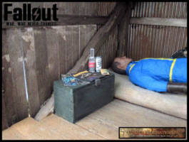 Vault Dweller shack (Fallout) Custom Diorama / Playset