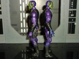 Skrull grunts (Marvel Legends) Custom Diorama / Playset