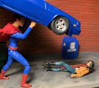 Superman CW Tyler Hoechlin (Arrowverse)(Crisis on Infinite Earths)(Supergirl) (Superman) Custom Action Figure [Superman saving Lois]