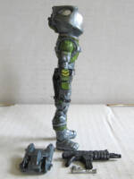 Quellus – Neo-Bespinian Bounty Hunter (Star Wars) Custom Action Figure [Right View]