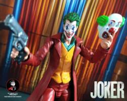 Joker (What if? Comic/Film Hybrid) (Batman - Movie Style) Custom Action Figure