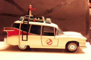 Ghostbusters Ecto 1 (Ghostbusters) Custom Vehicle