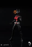Batgirl Beyond : Batman Beyond female (Marvel Legends) Custom Action Figure