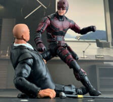 Kingpin A.K.A Wilson Fisk (Vincent D’Onofrio Version) (Marvel Legends) Custom Action Figure [Daredevil beating Kingpin]