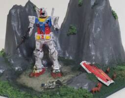 Destroyed Gundam (Gundam) Custom Diorama / Playset