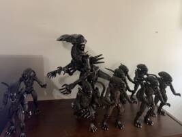 Alien Warriors (Hive Update) (Aliens) Custom Action Figure