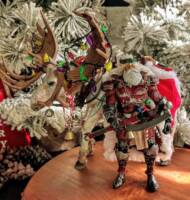 Sir Nicholas Frostbane & Thunder hoof Avalanche Santa xmas (Misc) Custom Action Figure