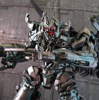 Megatron: RotF Voyager (Transformers - Movie) Custom Action Figure