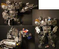 Ultimate Unicron (Transformers) Custom Action Figure