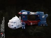 Headmaster Ultra Magnus (Transformers) Custom Action Figure