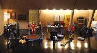 Tony Stark's Garage (Marvel Universe) Custom Diorama / Playset