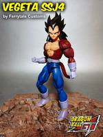 S.H.F Vegeta SSJ 4 (S.H. Figuarts) Custom Action Figure