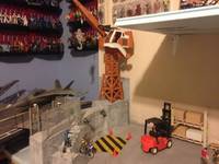 G.I. Joe Dock / Garage (G.I. Joe 25th Anniversary) Custom Diorama / Playset