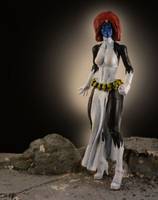 Mystique (Raven Darkholme) (Marvel Legends) Custom Action Figure