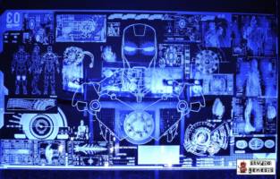 1/6 Scale tony Stark Computer Hologram Table Diorama (Iron Man) Custom Diorama / Playset